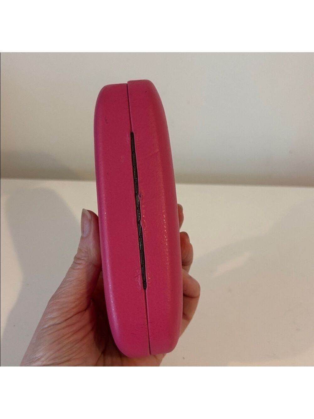 JUICY COUTURE retro hard shell sunglasses case hot pink eyeglass case - Picture 8 of 13